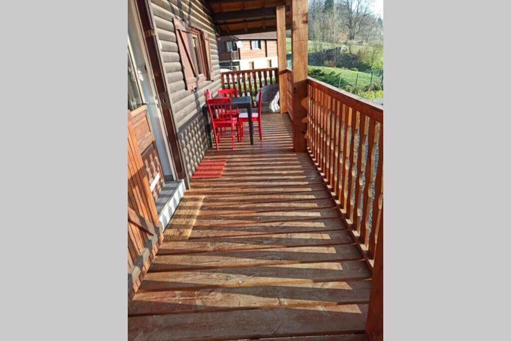 Le Du Bonheur , Individuel Avec Belle Vue Chalet